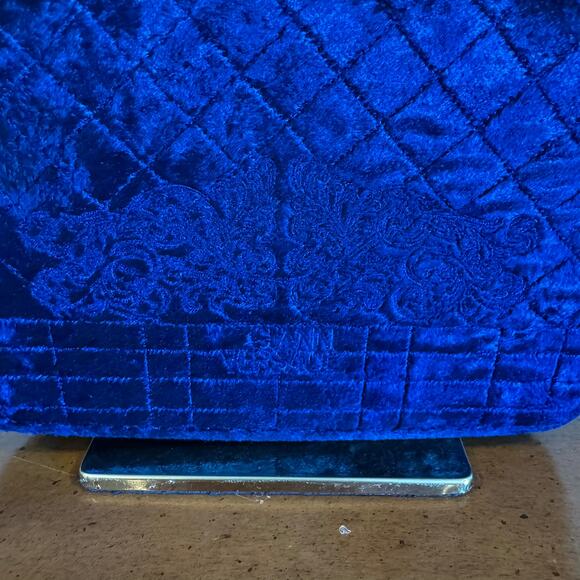 Very Rare Vintage Gianni Versace Blue Velvet Gold Chain Shoulder Bag - Picture 4 of 10